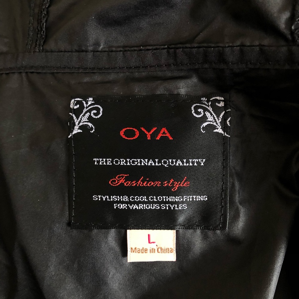 πOYA black jacket with hood Sz L - Picture 3 of 5